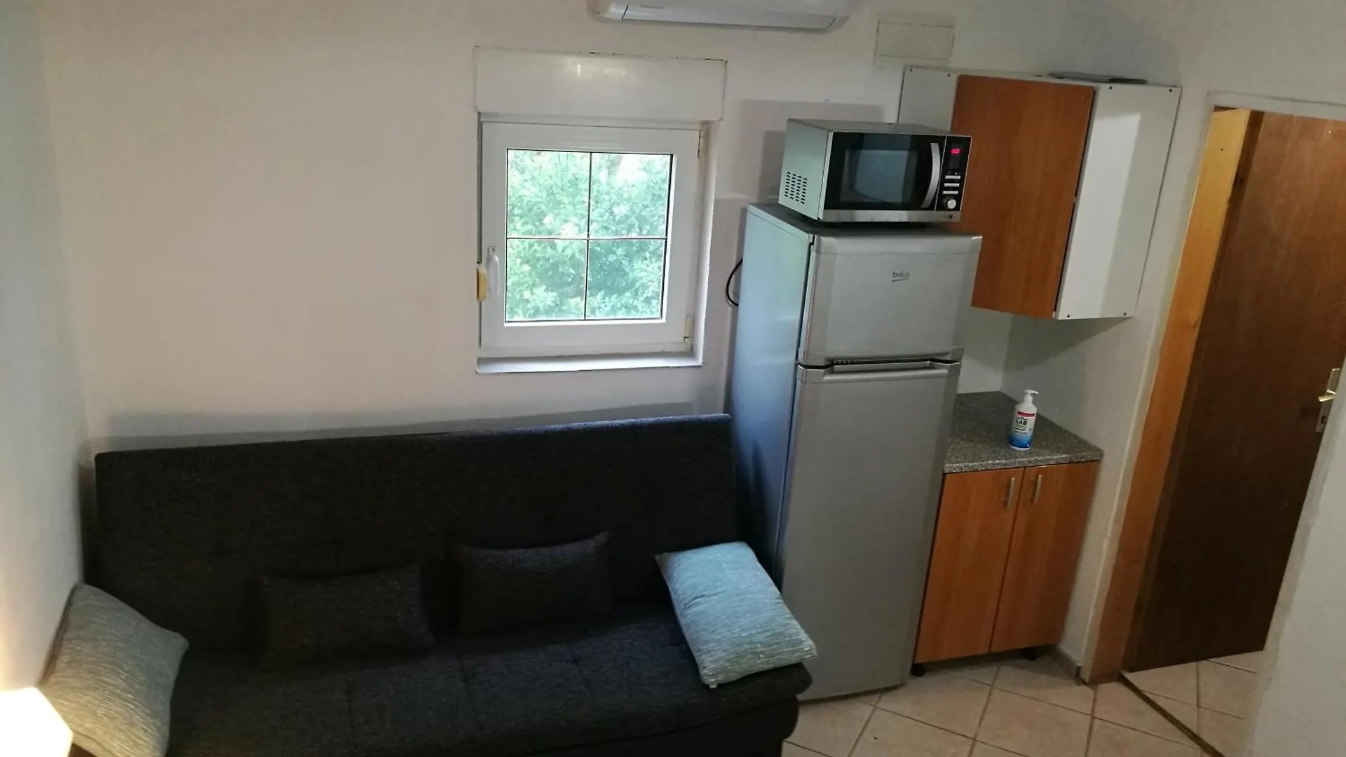 Studio Apartman Beta - Silba 0*,
